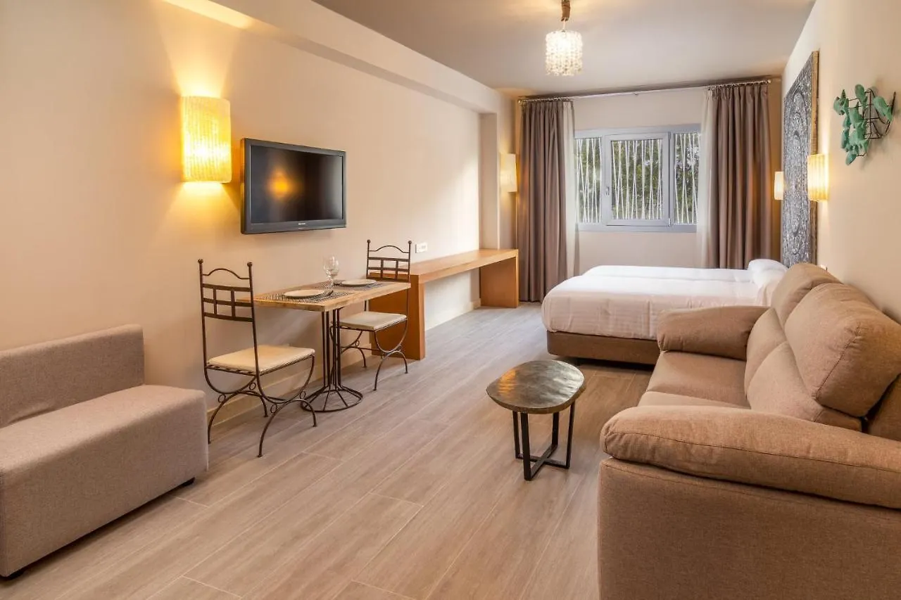Lejlighed Apartamentos Sevilla Este By Qhotels Spanien