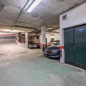 Santa Cruz Parking Incluido Sevilla